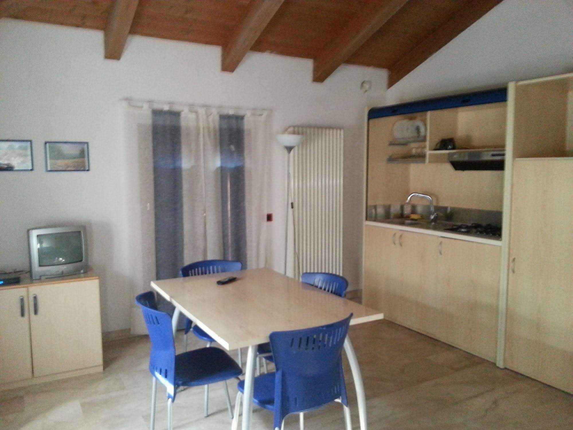Residence La Vecchia Reggio Reggio Emilia Exteriér fotografie